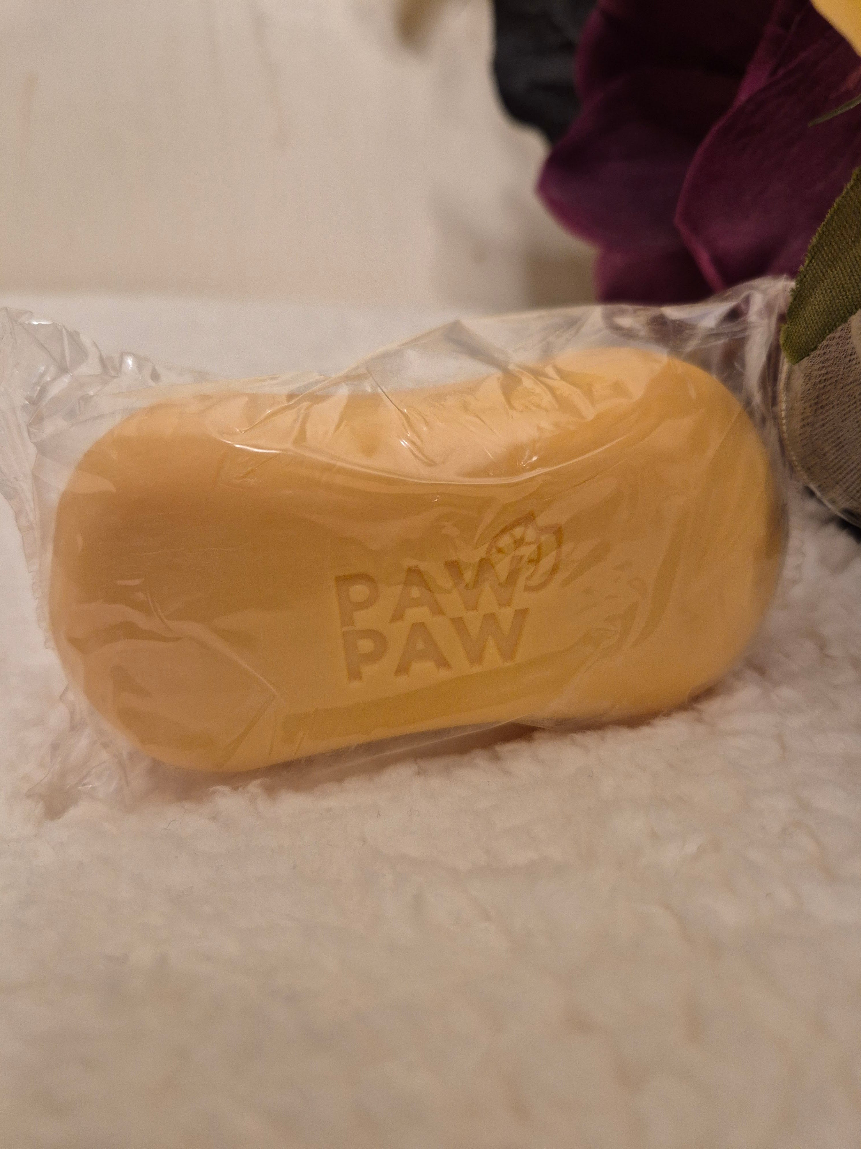PAW PAW Soap 180gr with Papaya Extracts Vitamin E PAW PAW Soap 180gr w